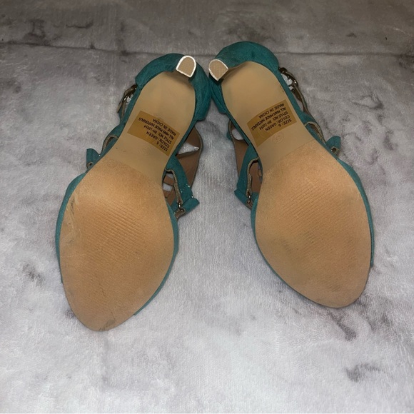 SHU SHOP HEEL SHIES! - Picture 5 of 8